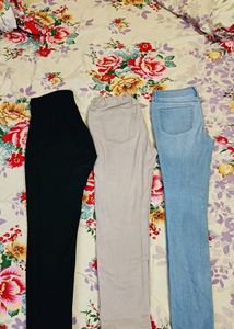 3,Women Jeance