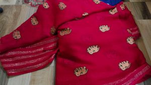 Saree With Blouse