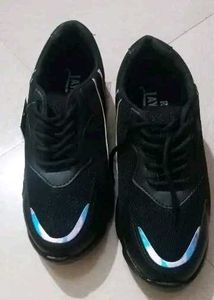 Black Shoes For Women