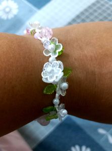 Beautiful Handmade Beaded Floral Bracelet
