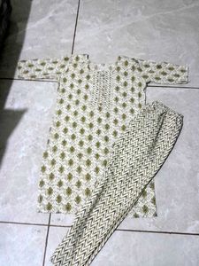 Ethnic Kurtas Set