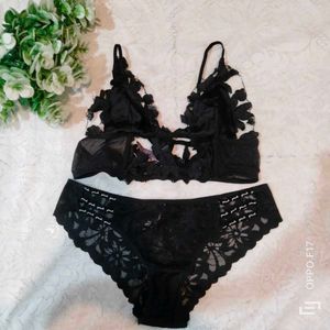 Black Lingerie Set