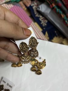 8 Combo Earring