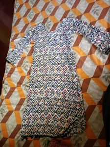 Patterned churidar