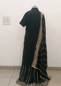 Elegant Embroidered Kurta Set