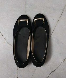 Buckle Detailed Heel Ballies