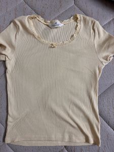 H&M Bow And Lace Fitted Yellow Tee