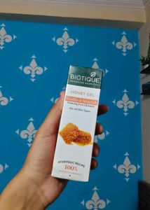 Biotique Honey Gel Facewash - 120 ML