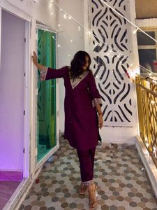 Elegant Maroon Kurta Set