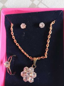 New Unused Jewellery Set