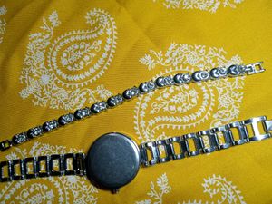 Silver Watch With Bracelet