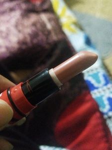 Mac Nude Lipstick💄