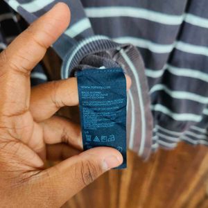 Authentic Tommy Hilfiger Pullover - Chest 40