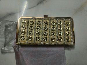 Clutch With Stone