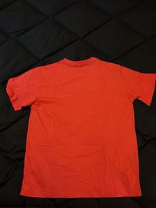 red T-shirt women