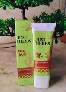 Sunscreens Combo ✨🌼