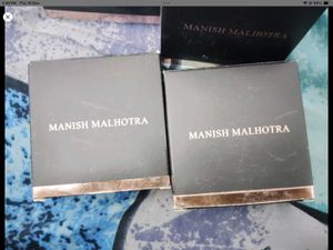 Manish Malhotra Compact - warm speia