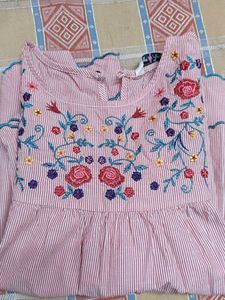 Women Beautiful Fit And Flared Top