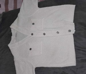 Off-white Outer/top