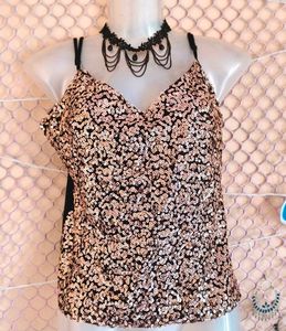 Size M/L🎊🥳Buy 1 Get One Free🥳🎊 Sparkly Top