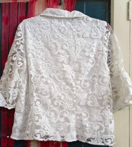 Pretty White Lace shirt