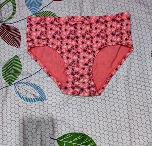 8 Amante Panties