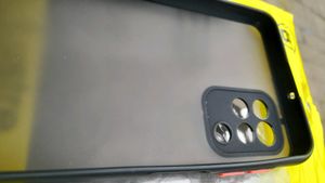 Mobile Cover S M32