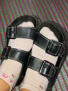 H&amp;m Black Buckle Sandals