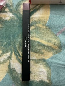 Mac Lip Liner Half Red