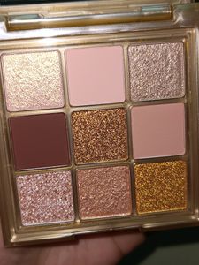 Huda Beauty Gold Obsessions Eyeshadow Palette
