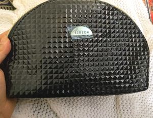 New Esbeda Pack of 4 pouches