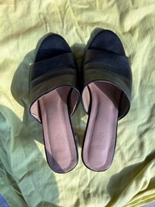 Stylish Black Sandals