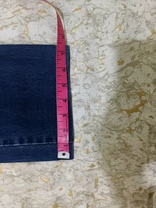 KMC Jeans Size 32 B185