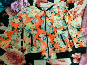 Floral Print Top - Trenzo Essentials