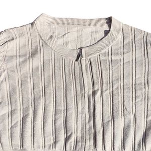 Women Solid V- Neck Grey Sweater