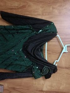 Elegant Green Sequin Gown