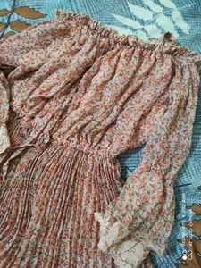 Floral Off-Shoulder Top