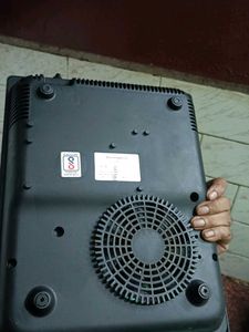 Used Crompton Induction Cooktop in excellent condi