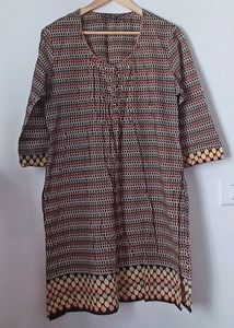 Abstract Print Tunic Top