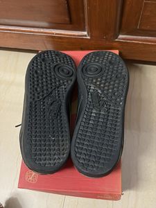 Puma Sneakers - Stylish &amp; Comfy