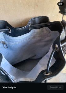 Woollen sling bag