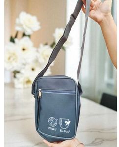 Classic Messenger Bag