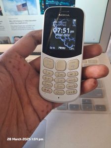 Nokia Basic Phone - White