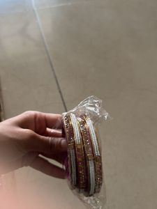 Bangles &amp; kada Set Perfect For Festivals
