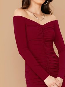 Chic Burgundy Bodycon Dress