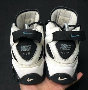 Nike Original Air Barrage Mid