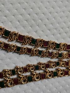 Elegant Necklace Set