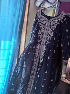 Elegant Embroidered Kurta