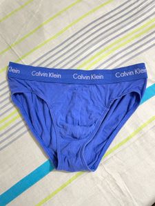 2 Calvin Klein  Completely New