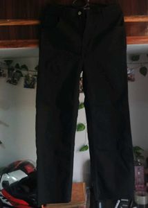 Women Black Regular Fit Pants